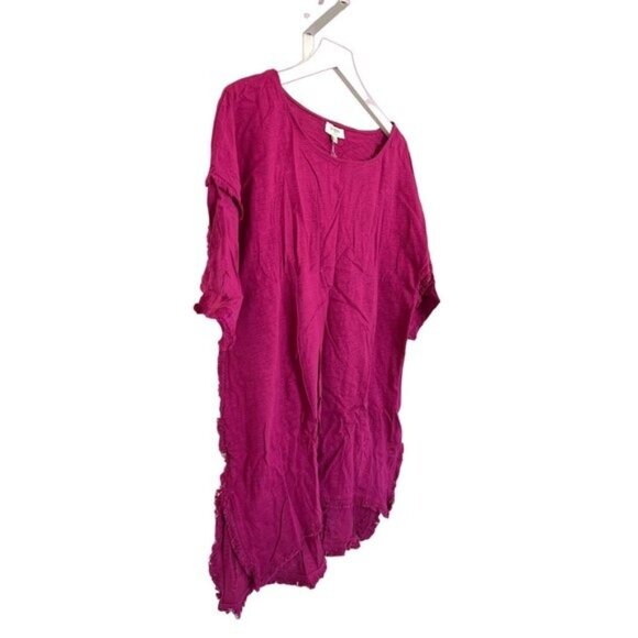 Umgee Berry Frayed Tunic Top - Picture 2 of 7
